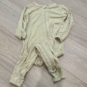(Last chance sale) Kyte Baby One Piece 2T